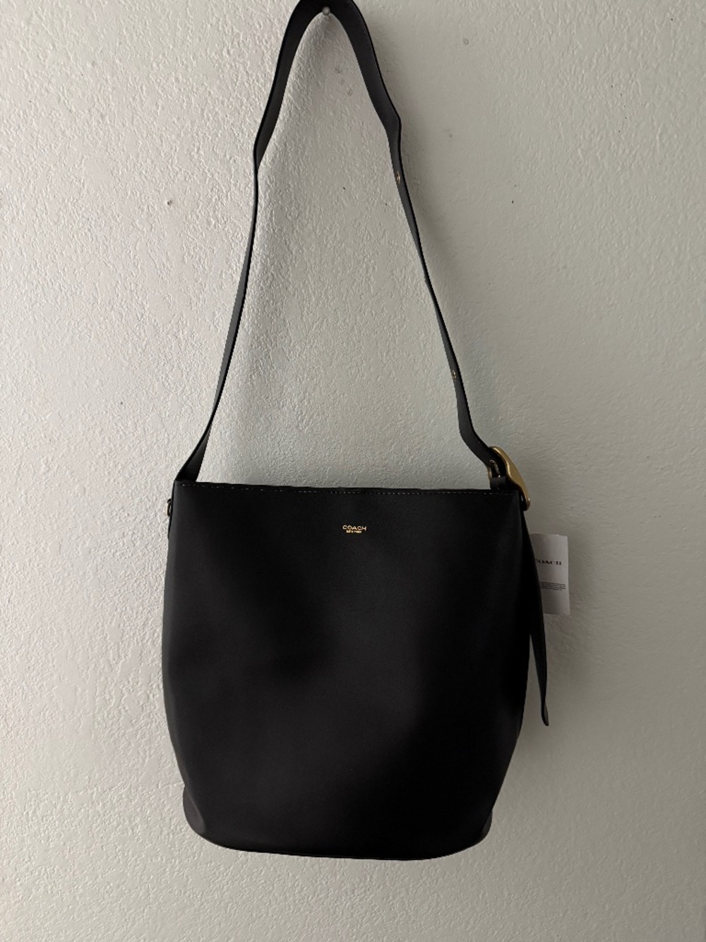 Nwt coach bucket bag